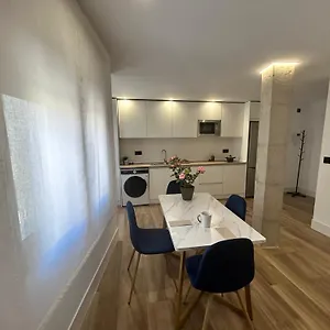 Apartamento Apartamento Juan Robledo En Centro Ciudad, Andújar